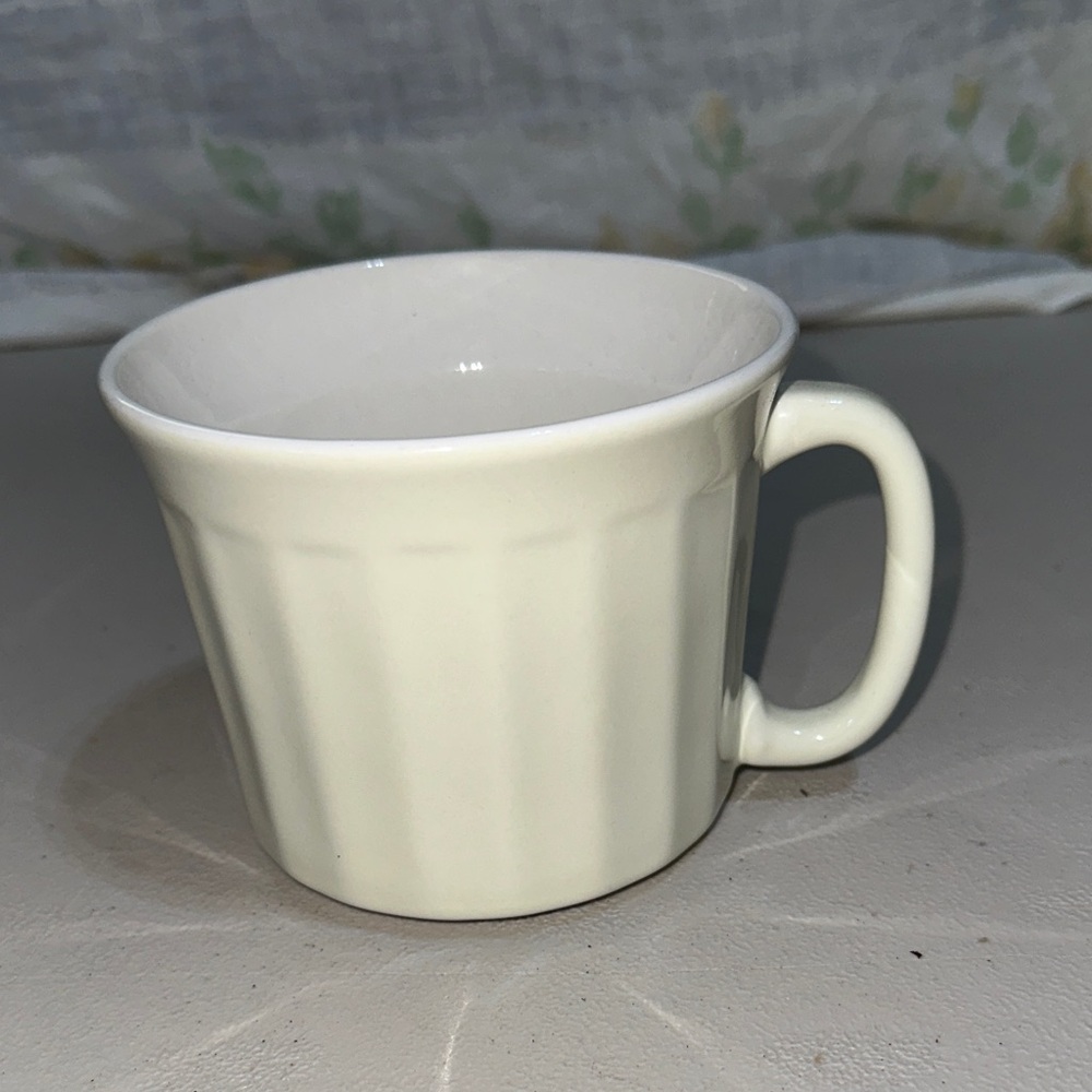 Nantucket Large Ribbed Soup Bowl